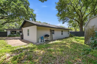 15040 Lake Magdalene Boulevard, Tampa, FL 33618 - Photo 56