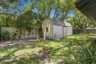 15040 Lake Magdalene Boulevard, Tampa, FL 33618 - Photo 62