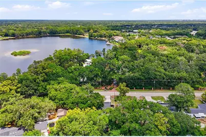 15040 Lake Magdalene Boulevard, Tampa, FL 33618 - Photo 12