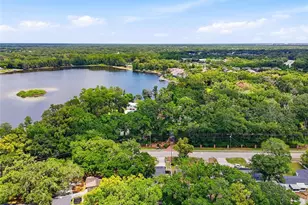 15040 Lake Magdalene Blvd, Tampa, FL 33618 - Photo 12