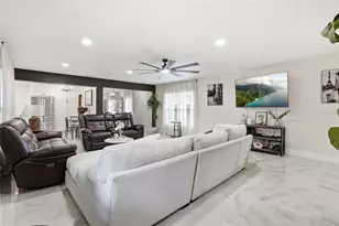 15040 Lake Magdalene Blvd, Tampa, FL 33618 - Photo 26