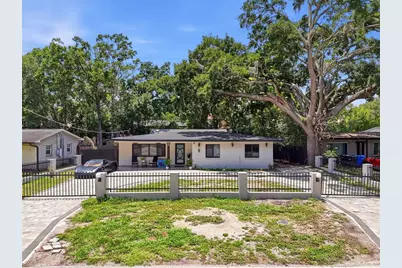 15040 Lake Magdalene Boulevard, Tampa, FL 33618 - Photo 8