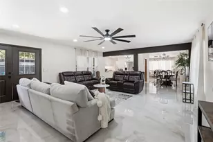 15040 Lake Magdalene Blvd, Tampa, FL 33618 - Photo 22