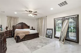 15040 Lake Magdalene Blvd, Tampa, FL 33618 - Photo 40