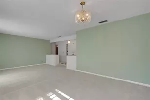 12712 Sebring Blvd, Tampa, FL 33618 - Photo 14