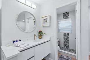 18320 Dolly Brook Ln, Lutz, FL 33549 - Photo 10