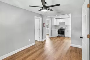38702 South Ave, Zephyrhills, FL 33542 - Photo 6