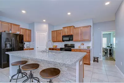 6820 Hazelnut Spice Drive, Sun City Center, FL 33573 - Photo 10