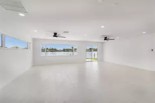 10238 Tarpon Dr, Treasure Island, FL 33706 - Photo 18