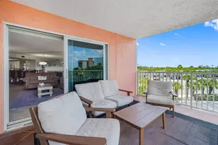18400 Gulf Blvd, Indian Shores, FL 33785 - Photo 22