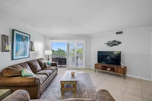 18400 Gulf Blvd, Indian Shores, FL 33785 - Photo 6