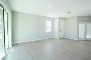4010 Westwood Fields Loop, Plant City, FL 33565 - Photo 10