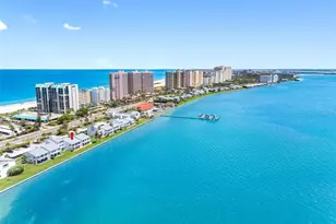 1401 Gulf Blvd, Clearwater Beach, FL 33767 - Photo 2