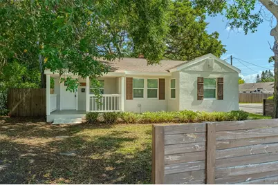 721 38th Avenue N, Saint Petersburg, FL 33704 - Photo 1