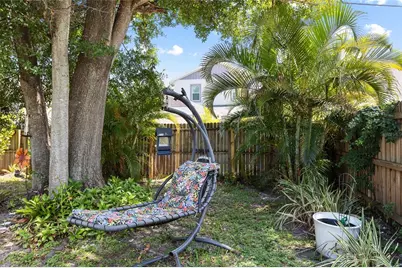 466 36th Avenue N, Saint Petersburg, FL 33704 - Photo 28