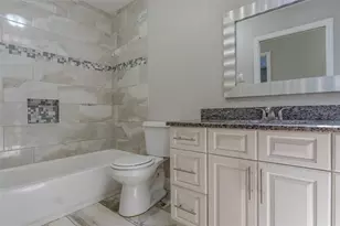 8018 W Pocahontas Ave, Tampa, FL 33615 - Photo 28