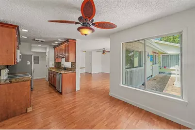 4105 38th Avenue S #75F, Saint Petersburg, FL 33711 - Photo 2