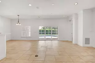 10507 Weybridge Dr, Tampa, FL 33626 - Photo 10