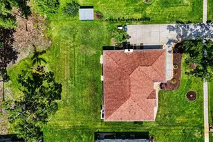 1015 Hastings Ct, Lutz, FL 33548 - Photo 34