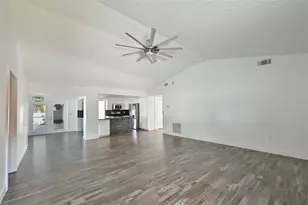 2701 Herndon St, Valrico, FL 33596 - Photo 12