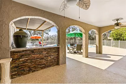 7425 Terrace River Drive, Tampa, FL 33637 - Photo 6
