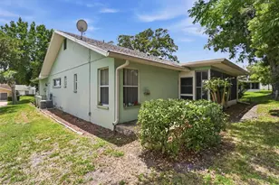 10600 Salamanca Dr, Port Richey, FL 34668 - Photo 24