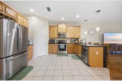 4532 Amberly Oaks Court, Tampa, FL 33614 - Photo 8