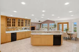 3493 Shoreline Cir, Palm Harbor, FL 34684 - Photo 28