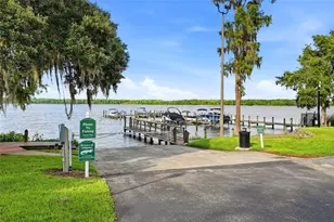 3493 Shoreline Cir, Palm Harbor, FL 34684 - Photo 68
