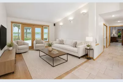 3493 Shoreline Circle, Palm Harbor, FL 34684 - Photo 10