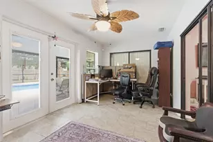2605 Bridle Dr, Plant City, FL 33566 - Photo 18