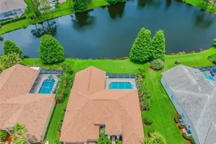 10559 Greencrest Dr, Tampa, FL 33626 - Photo 6