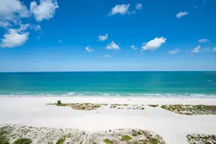 1290 Gulf Blvd, Clearwater Beach, FL 33767 - Photo 12