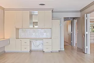 3717 46th Ave S, Saint Petersburg, FL 33711 - Photo 26