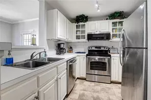 501 Knights Run Ave, Tampa, FL 33602 - Photo 4