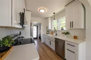 3638 Prescott St N, Saint Petersburg, FL 33703 - Photo 10