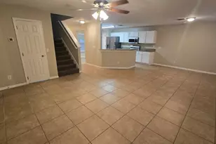 2018 Chickadee Dr, Apopka, FL 32703 - Photo 4