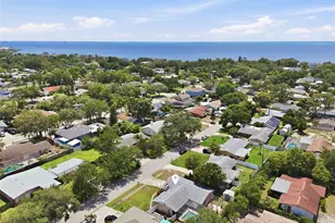 1008 Connecticut Rd, Tarpon Springs, FL 34689 - Photo 2