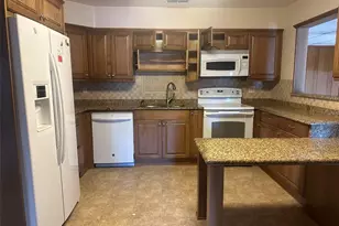 7326 11th Ave N, Saint Petersburg, FL 33710 - Photo 2