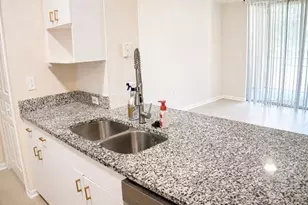 17102 Carrington Park Dr, Tampa, FL 33647 - Photo 18