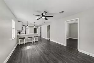 1204 E Cayuga St, Tampa, FL 33603 - Photo 6