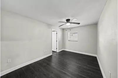 1204 E Cayuga Street, Tampa, FL 33603 - Photo 14