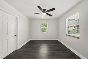 1204 E Cayuga St, Tampa, FL 33603 - Photo 8