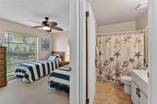 319 Knottwood Ct, Sun City Center, FL 33573 - Photo 20