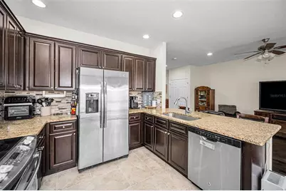 1737 Sommarie Way, Tarpon Springs, FL 34689 - Photo 10
