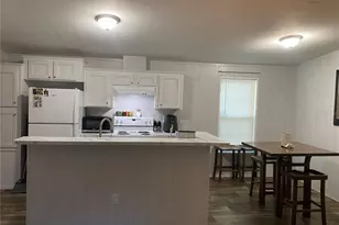 36064 Butternut Dr, Ridge Manor Estates, FL 33597 - Photo 6