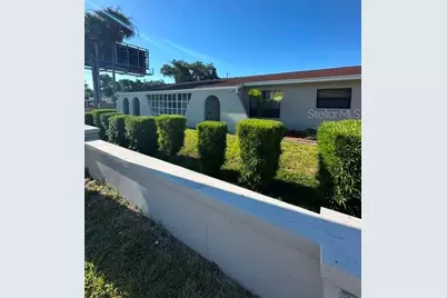 2301 W Bay Drive, Largo, FL 33770 - Photo 6