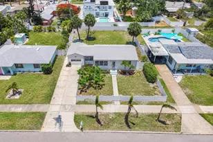 260 42nd Ave, Saint Pete Beach, FL 33706 - Photo 4