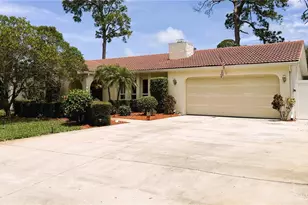 13569 91st Ave, Seminole, FL 33776 - Photo 1
