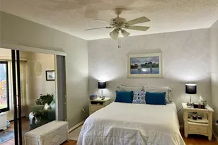 2572 Laurelwood Dr, Clearwater, FL 33763 - Photo 10